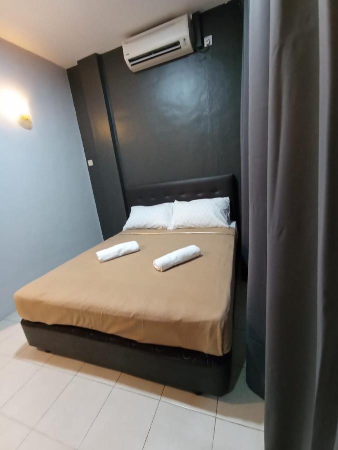D Layaran Kuantan Lpt Exit 833 Hotel Ngoại thất bức ảnh