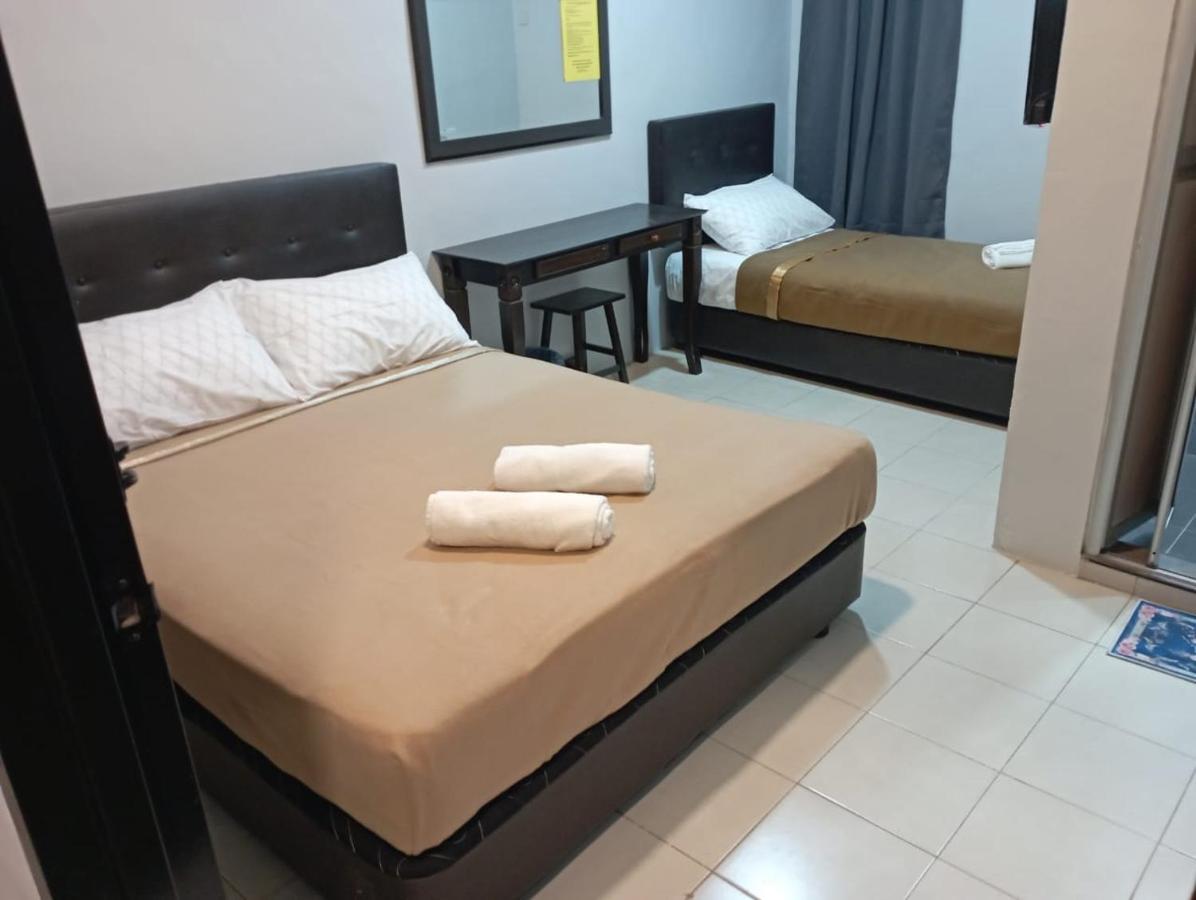D Layaran Kuantan Lpt Exit 833 Hotel Ngoại thất bức ảnh