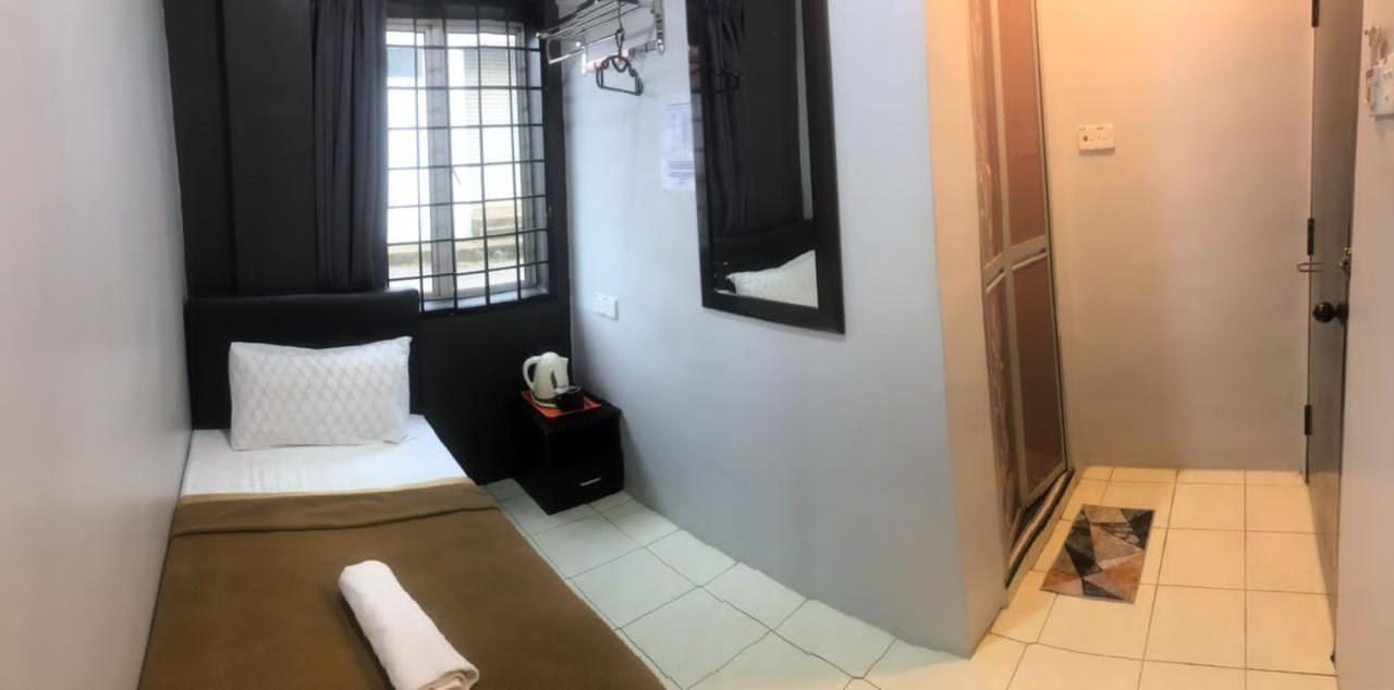 D Layaran Kuantan Lpt Exit 833 Hotel Ngoại thất bức ảnh